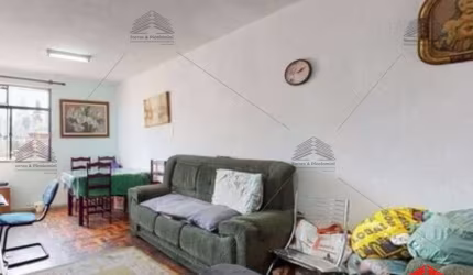 Apartamento de 73 m² a venda no Brás, com 1 dormitório amplo, 1 banheiro, área de serviço, lavanderia, varanda, sala, cozinha, aceita pet, elevador