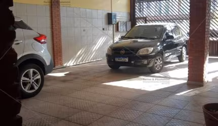 casa de 387 m² a venda na Vila Matilde, 6 dormitórios sendo 4 suites, 6 banheiros, lavabo, cozinha planejada, sala, moveis planejados, churrasqueira