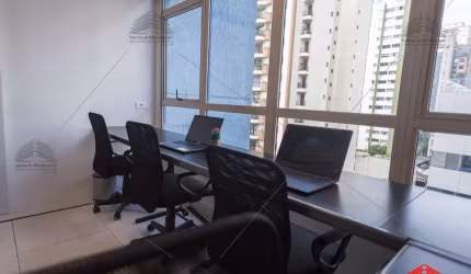 Conjunto Comercial a venda em Pinheiros, Rua Cristiano Viana, 4 Salas, 2 Vagas, Próximo Metrô Clinicas e Oscar Freire.