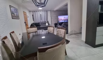 Imperdível casa à venda em São Paulo-SP, Piqueri: 3 quartos, 1 suíte, 4 banheiros, 2 vagas, 400m² de área. Confira!
