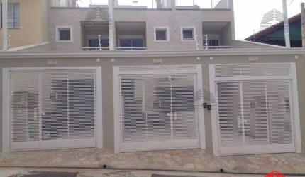 Sobrado de 125 m² a venda no Ipiranga, com 3 dormitórios sendo 3 suítes, 1 Suite master 4 banheiros, lavanderia, área de serviço, 2 vagas de garagem