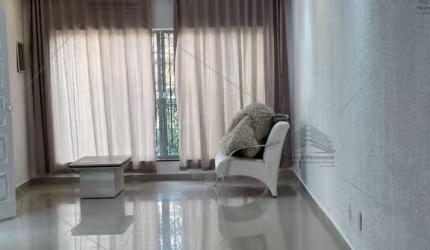 Sobrado todo reformado de 240 m² a venda na Vila Formosa, com 2 dormitórios sendo 1 suíte, 3 banheiro, sala 2 ambientes, cozinha, piscina, 8 vagas