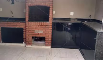 Oportunidade Imperdível: Casa à Venda em São Paulo-SP, na Vila Alpina! 3 Quartos, 1 Suíte, 2 Salas, 3 Banheiros, 3 Vagas, 130m²!