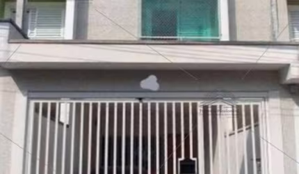 Sobrado de 120 m² a venda na Vila Ema, com 3 dormitórios sendo 3 suítes, 4 banheiros, lavanderia, sala para 2 ambientes, 2 vagas de garagem