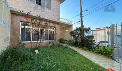 Sobrado a venda na Santa Clara, 3 dormitorios, 1 suite, 4 banheiros, 4 vagas, jardim, dep. de empregada
