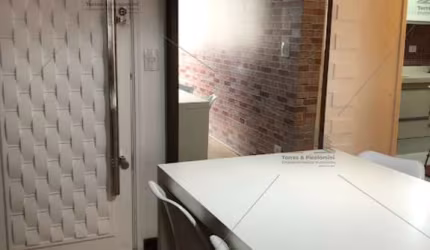 Apartamento à venda no Tatuapé Mobiliado com 58 metros 2 quartos, Sala 2 ambientes, cozinha, Móveis Planejados, 1 banheiro e 1 Vaga de garagem!