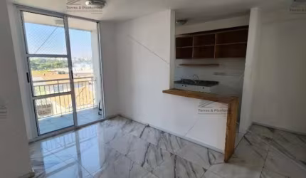 Apartamento a venda de 53 m² no Alto do Pari, 2 dormitórios, 1 banheiro, lavanderia, área de serviço, moveis planejados, varanda, cozinha planejada