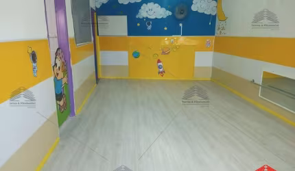 Imperdível Casa Comercial na Mooca - 4 Quartos, 2 Salas, 4 Banheiros, 4 Vagas, 290m² em São Paulo-SP!