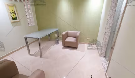 Oportunidade única: Sala comercial à venda em São Paulo-SP, República! 3 salas, 2 banheiros, 70m². Confira!