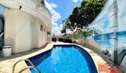 Sobrado na Vila Alpina, com 03 dormitórios , sala ampla, cozinha, área de serviços, 4 banheiros