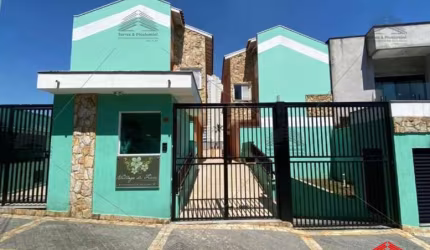 Imperdível Casa em Condomínio na Vila Formosa: 4 Quartos, 3 Suítes, 2 Salas, 2 Vagas - 150m²!