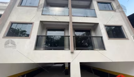 Apartamento a venda com 67m² no Jardim Imperador, com 2 dormitórios, sacada, garagem coberta, cozinha americana, lavandeira, todo em porcelanato