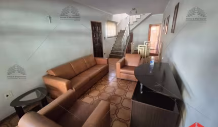 Sobrado a venda de 178 m² no Ipiranga, 3 dormitórios, 1 suíte, 4 banheiros, moveis planejados, mobiliado, cozinha, quarto de serviço, varanda, 2 vagas
