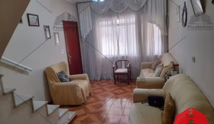 Sobrado a venda de 110 m² na Vila Prudente, 2 dormitórios, 2 banheiros, lavanderia, área de serviço, moveis planejados, varanda, 2 vagas de garagem