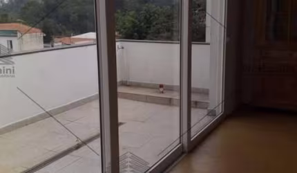 Apartamento Duplex Aclimação, com 2 quartos, sala ampliada, sacada ampla, terceiro reversível, 2 banheiros, 1 vaga, próximo ao metrô