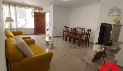 Casa Térrea no Ipiranga com 3 Dormitórios, Sala ampla, 2 banheiros, cozinha planejada, Quintal com Edícula nos fundos, 2 vagas, Próximo ao Museu