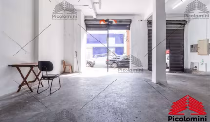 Prédio Comercial para locação de 272 m² na Mooca, 2 salas, 1 salão, 3 banheiros, copa, lavanderia