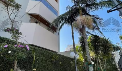 Apartamento a venda de 183 m² na Mooca, 3 dormitórios, 1 suíte, 4 banheiros, lavanderia, área de serviço, 2 vagas de garagem