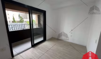 Studio a venda de 24 m² no Mirandópolis, 1 dormitório, 1 banheiro, lavadeira, área de serviço, varanda, cozinha planejada, mobiliado