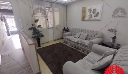 Sobrado Pari com 150 metros, 3 quartos, 1 suíte, 2 salas, sacada, cozinha planejada, 3 banheiros, quintal, 2 vagas cobertas. próximo ao metrô armenia