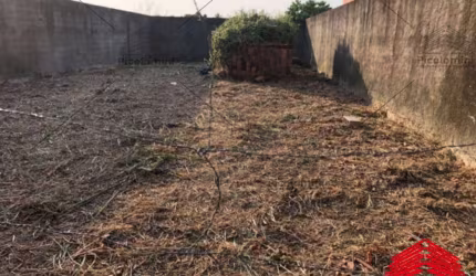Terreno a venda na praia em Itanhaem, com 125 metros, 5 x 25, planta aprovada, documentação ok