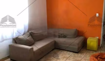 Apartamento a venda na Mooca de 102 m², 2 dormitórios, 1 banheiro, lavanderia, sala com  sacada, área de serviço
