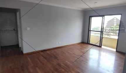 Apartamento São Caetano do Sul, Bairro Fundação Com 95 Metros, 3 Quartos, 1 Suíte, sala com sacada, 3 Banheiros, 2 Vagas. Piscina coberta e mais