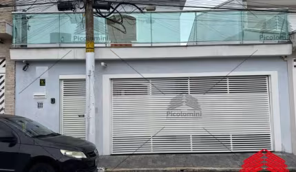 Sobrado Mooca em ótima Localização com 290 metros, 4 Dormitórios, suíte, closet, 4 banheiros, Quintal com churrasqueira, Edícula, 4 vagas de garagem