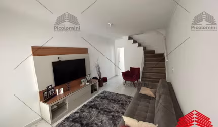 Sobrado Vila Guilherme Reformado com 3 quartos, sala 2 ambientes, cozinha planejada, 2 banheiros, 1 vaga de garagem, quintal com espaço gourmet