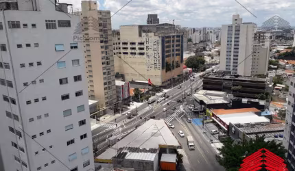 Apartamento ao lado do clube Juventus, vago com 70m uteis com 2 dormitorios sem vaga