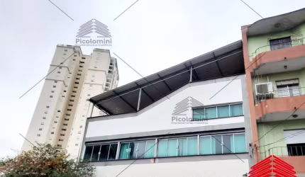Casa comercial de luxo na Vila Prudente, São Paulo-SP: 5 quartos, 2 suítes, 3 salas, 8 banheiros, 10 vagas, 850m².