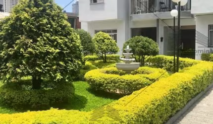 Apartamento 58 m² no bairro da Saúde,02 quartos,01 banheiro,sala 02 ambientes com sacada, vista livre, 01 vaga, proximo à rodovia Anchieta.
