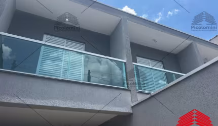 Sobrado novo a venda na Vila Prudente, 03 quartos 1 suíte, 2 vagas, excelente acabamento, próximo ao metro