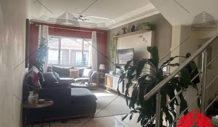 Imperdível oportunidade: Casa à venda em São Paulo-SP, bairro Ipiranga, 3 quartos, 1 suíte, 2 banheiros, 2 vagas, 150 m².