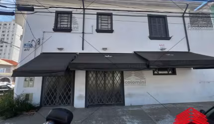 Excelente casa a venda no Ipiranga, bem localizada de esquina, Rua Xavier de Almeida, a 100 metros do Museu do Ipiranga.