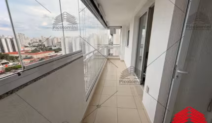 Apartamento a venda no Brás, Rua Alegria, a 50 metros do Metrô Brás, 2 dormitórios, 1 vaga, lazer completo. Andar Alto.