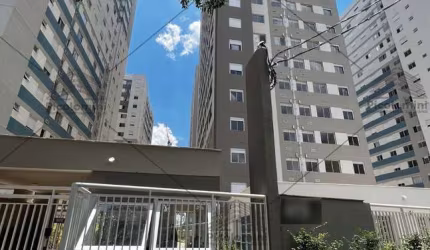 Apartamento para locação e venda no Cambuci de 49m² com 2 quartos, sala 2 ambientes, cozinha americana, banheiro, área de serviço e vaga de garagem.