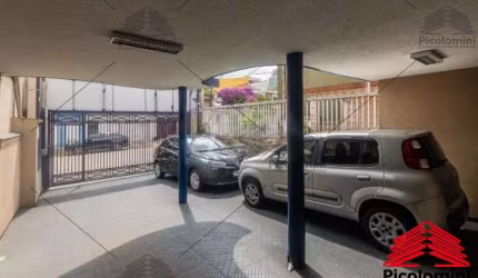 Casa comercial versátil  Na Mooca l! 2 vagas, salas amplas, copa, 3 salas, 2 lavabos, banheiro, quintal, Ideal para pet shop, clínica ou escritório