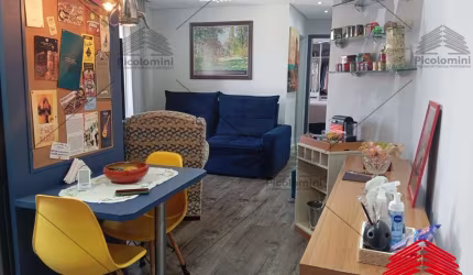 Imperdível Apartamento de 2 Quartos na Vila Bertioga, São Paulo-SP: 1 Suíte, 2 Salas, 2 Banheiros, com 51m² e 1 Vaga de Garagem!