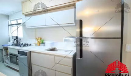 Apartamento Alto da Mooca, 2 quartos, closet, sala 2 ambientes com sacada, vista livre repleto de armários de 1 linha