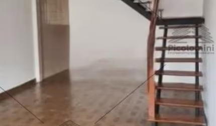Sobrado a venda na Mooca de 80m², 3 quartos, 2 suítes, 3 banheiros, lavanderia, área de serviço, varanda, moveis planejados
