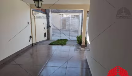 Sobrado a venda na Mooca de 205m², 2 quartos, 1 banheiro, lavanderia, área de serviço, sala, cozinha