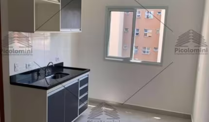 Apartamento para locação na Vila Zelina de 60m², 1 quarto, 1 banheiro, lavanderia, sala, cozinha, área de serviço, totalmente reformado