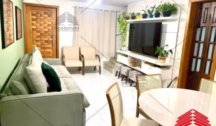 Sobrado à venda no Tatuapé,proximo à swift do Carrão,125 m², 02 quartos,suíte,sacada,ar condicionado,02 salas,garagem para 4 carros,quintal, depósito.