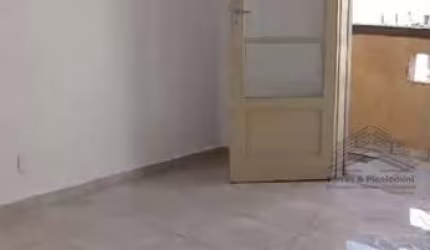 Apartamento de 135 m² para locação Belenzinho, 3 dormitórios sendo 1 suíte, 2 banheiros, cozinha com armários, lavanderia, área de serviço, varanda