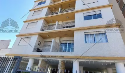 Apartamento à Venda na Moóca com 102 metros, 3 quartos, 2 suítes, sala com sacada, 3 banheiros, 1 vaga, salão de festas, Portaria 24 horas.
