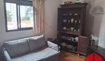 Apartamento à venda em Indianópolis: 1 quarto, 1 sala, 1 banheiro, 1 vaga de garagem, 37m² de área. Aproveite!