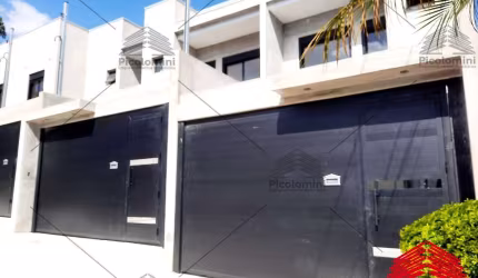 Imperdível! Casa à venda em São Paulo-SP, Jardim Avelino, 3 quartos, sendo 3 suítes, 2 salas, 4 banheiros, 2 vagas, 130m². Venha conferir!
