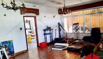 Imperdível oportunidade! Casa à venda em São Paulo-SP, Vila Oratório: 3 quartos, 2 suítes, 1 sala, 3 banheiro, 6 vaga, 240m².