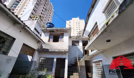 Prédio Industrial à Venda ou Locação em Vila Prudente, São Paulo-SP: 700m² e 3 Banheiros!